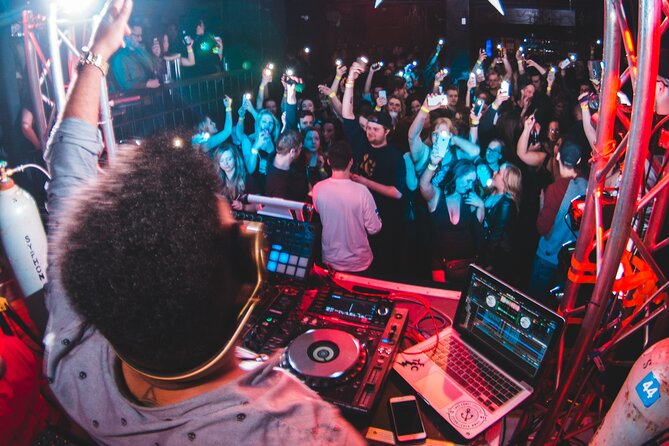 1, 2 or 3-7 Days Nightclubs & Best Nightlife in Amsterdam Ticket - Using the pass smoothly: avoid the common door problems