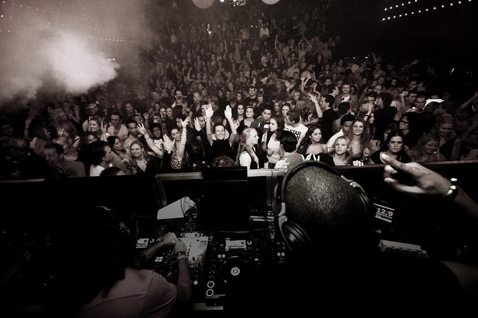 1, 2 or 3-7 Days Nightclubs & Best Nightlife in Amsterdam Ticket - Where Amsterdam nightlife really happens: Leidseplein and Rembrandtplein strategy