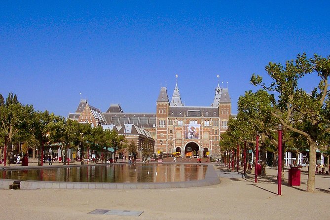 1,5 hours Amsterdam Rickshaw Tour - Guides, Pacing, and the Personal Touch You’ll Feel