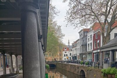 2-Hour Walking Tour in Gouda All inclusive - Where the tour starts: Lage Gouwe 62 and the collected stories vibe