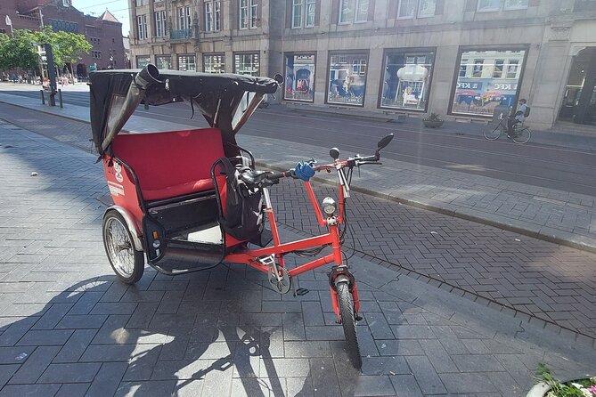 2 Hours Private Amsterdam Rickshaw Tour - Guide approach and ride comfort (what you’ll notice right away)