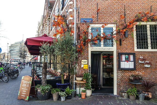 2 Hours Walking Tour Throughout History & Highlights of Haarlem - Why this Haarlem history walk is such a good first move