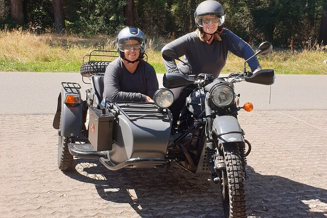 3 Hours itinerary between Amsterdam & Utrecht: The Heart Of Holland In A Sidecar - The quiet countryside loop: Nieuwe-Wetering and Molen Geesina