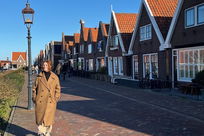 4h Private Tour from Ams to Volendam and Marken- Electric Car - The easiest way to see Marken and Volendam in a half day