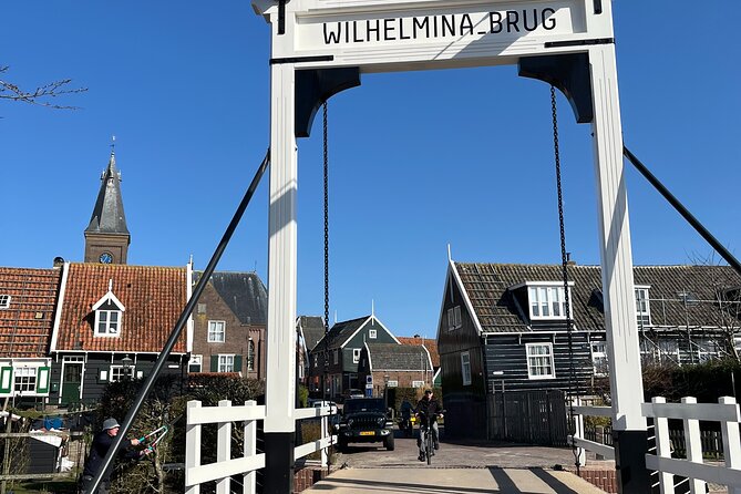 4h Private Tour from Ams to Volendam and Marken- Electric Car - Volendam: harbor atmosphere, kibelling breaks, and local shopping