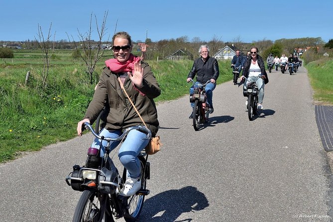 A day of solex riding on Texel - What to bring (and what not to expect included)
