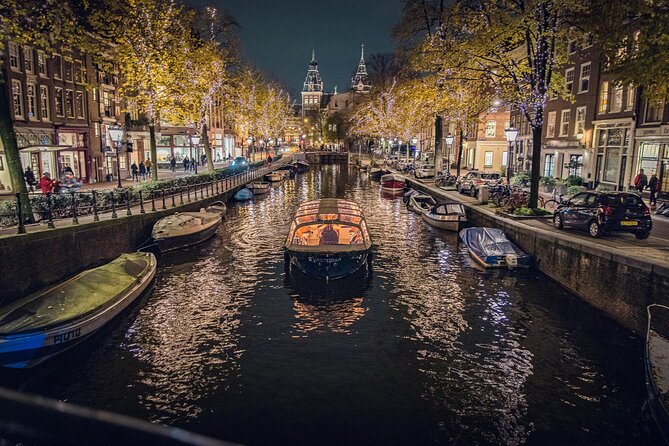 Amsterdam: 1-Hour Canal Cruise in the Evening - The route starts where Amsterdam stories start: Jordaan and Prinsengracht