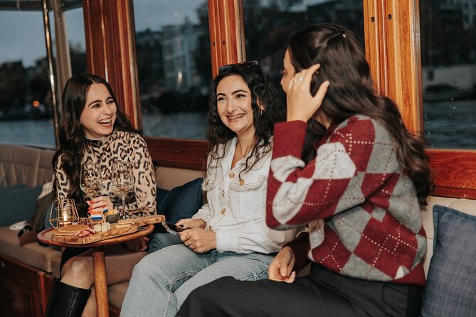 Amsterdam: 2-Hour Canal Cruise incl. Drinks & Dutch Snacks - The canal route: Anne Frank House to the Canalbelt in one smooth loop