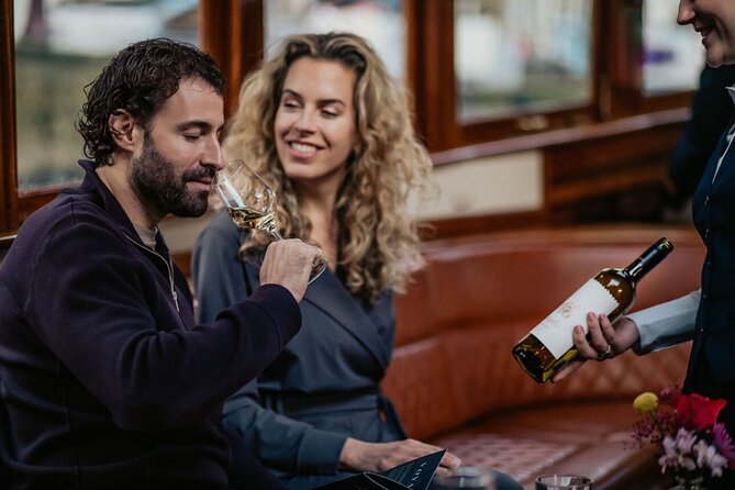 Amsterdam: 2-Hour Canal Cruise incl. Drinks & Dutch Snacks - Munt-tower, Westerkerk, and the city’s old defense-and-faith storylines
