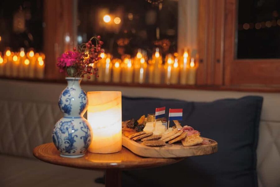 Amsterdam: 2-Hour Candle Light Cruise + Drinks & Snacks - Who This Candle-Light Cruise Is Best For
