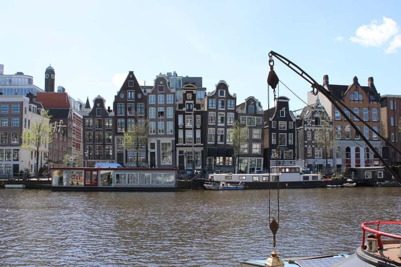 Amsterdam: 2-hour History & Culture tour with a Local - Huis Aan De Drie Grachten: three canals, one reason to slow down