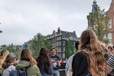 Amsterdam 2 Hour History Walking Tour - Meeting point, timing, and what the pacing feels like