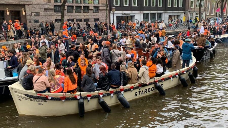 Amsterdam: 3 Hour Kings Day Boat Party with Unlimited Drinks - Quick take: what you’ll notice right away