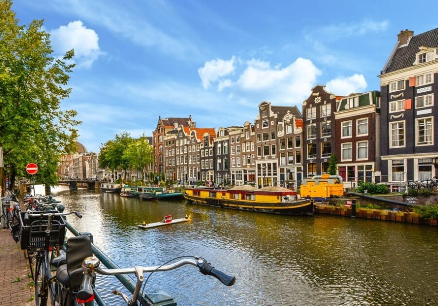 Amsterdam: 3-Hour Private Bike Tour of the City Center - Key highlights to look for