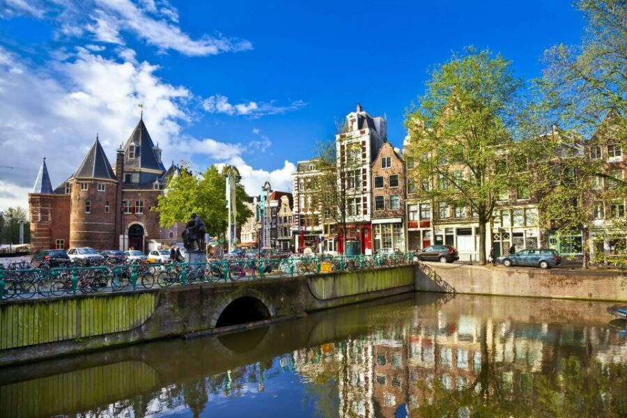 Amsterdam: 3-Hour Private Highlights City Tour by Minivan - Flower Market stop: a small break that changes the feel