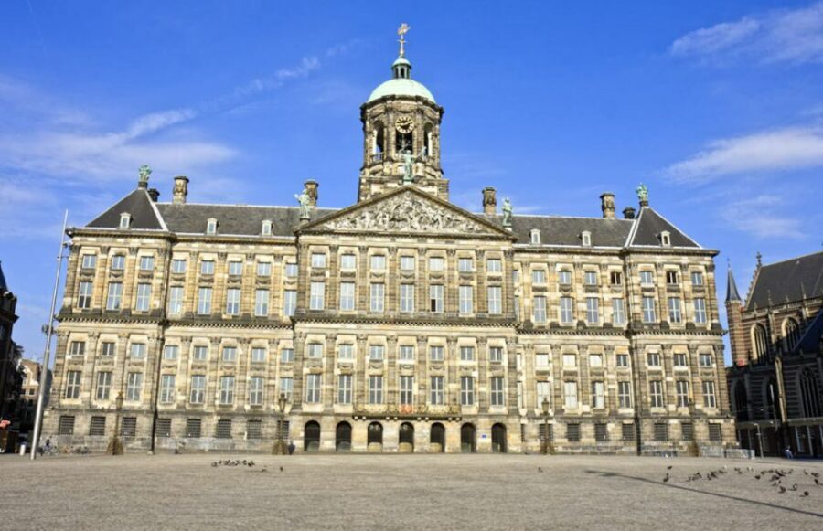 Amsterdam: 3-Hour Private Highlights City Tour by Minivan - The route: Museumplein views, Jordaan streets, and the canal belt