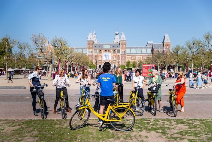Amsterdam: 3h E-Bike Tour with break - Rembrandt’s house and the Anne Frank House district, explained