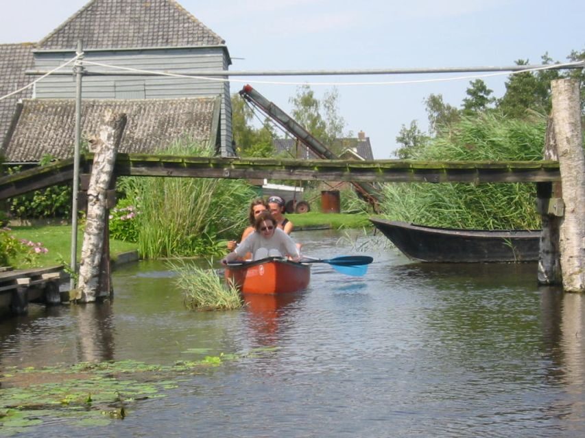 Amsterdam 5-Hour Guided Canoe Trip in the Wetlands - Five hours of reed-wrapped calm from Amsterdam Noord