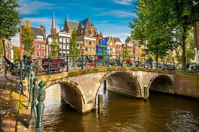 Amsterdam Airport (AMS) Transfer to Amsterdam/Rotterdam/Keukenhof - Luggage Rules: Where You’ll Want to Pay Attention