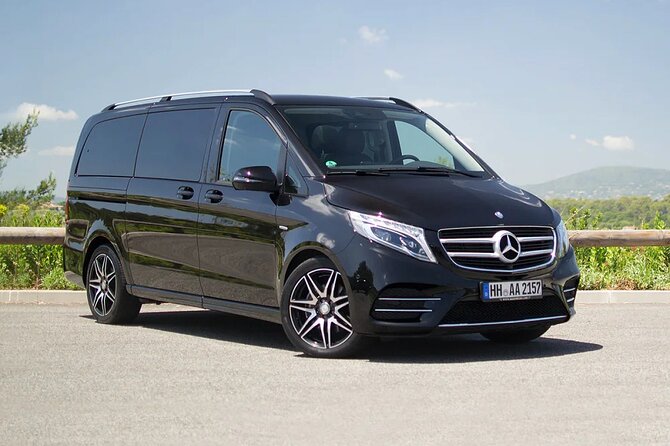 Amsterdam Airport Private Arrival Transfer by Luxury Van - Timing in Real Life: How the 25-Minute Transfer Usually Feels