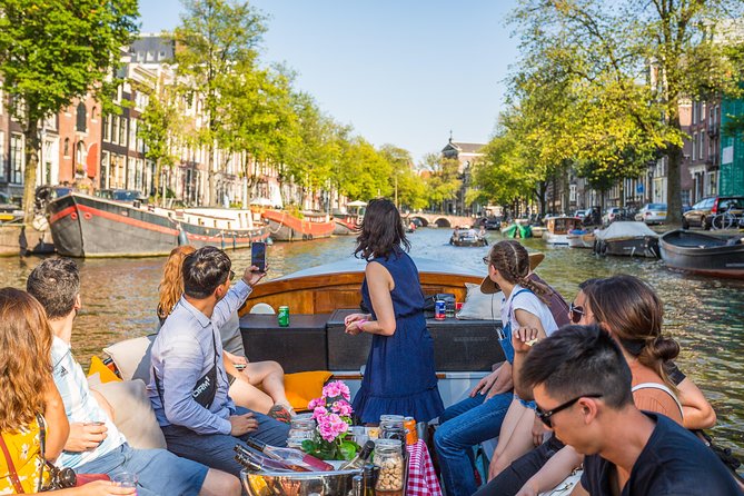 Amsterdam All-Inclusive 90-Minutes Heated Cruise by Captain Jack - Who should book Captain Jack, and who should skip it