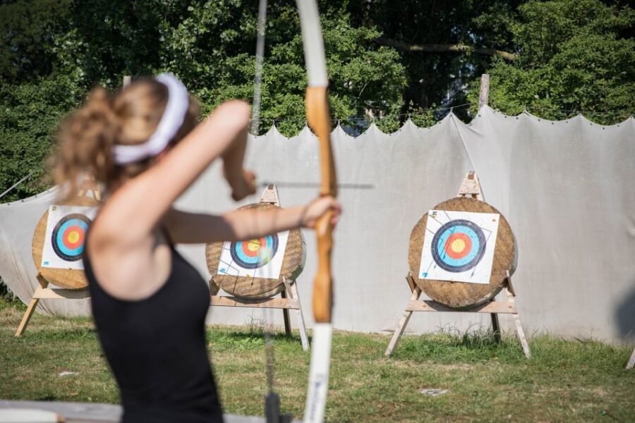 Amsterdam: An Unforgettable Archery Experience! - Where food and drinks fit in (and when to check your package)