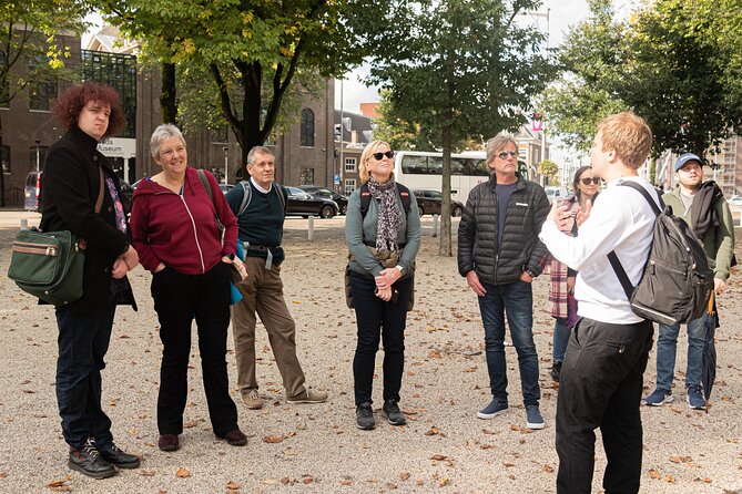 Amsterdam: Anne Frank and Jewish Quarter Walking Tour (TOP RATED) - Verzetsmuseum Amsterdam and resistance: the WWII angle beyond the worst moments