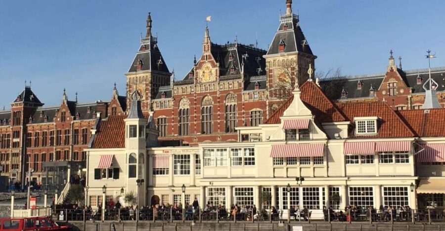 Amsterdam: Architektur Er-fahren - Historic canals and warehouses to modern building work: how the guide teaches you to read a facade