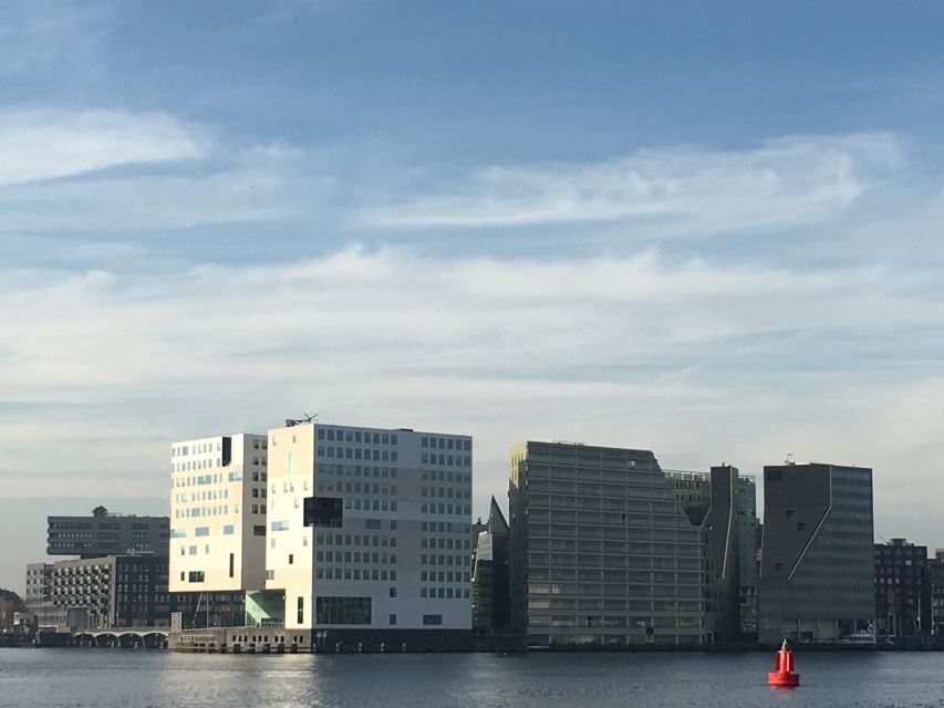 Amsterdam: Architektur Er-fahren - Cycling toward the IJ and Amsterdam Central: the water-view intro to the city