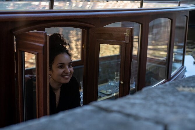 Amsterdam Breakfast Cruise on Private Luxury Boat - Private luxury on a canal boat: how the experience usually feels