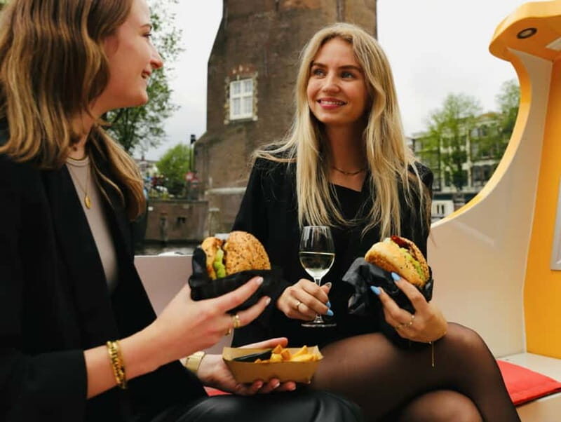 Amsterdam: Burger Cruise - Burgerbar & Canal Cruise - Key highlights