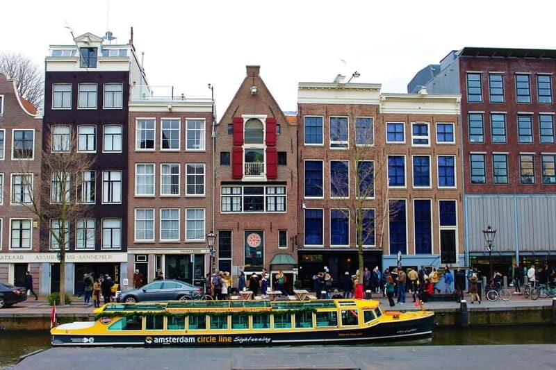 Amsterdam: Burger Cruise - Burgerbar & Canal Cruise - On-Board Hosting: Skipper Stories in English (Plus Audio Guide Backup)