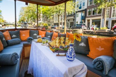 Amsterdam Canal Cruise in Classic Salon Boat With Drinks and Cheese - Where to meet (and what to do if the dock looks wrong)