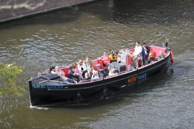 Amsterdam Canal Cruise in Open Boat with Unlimited Drinks Option - Unlimited Drinks Upgrade: Worth It, But Know the Format