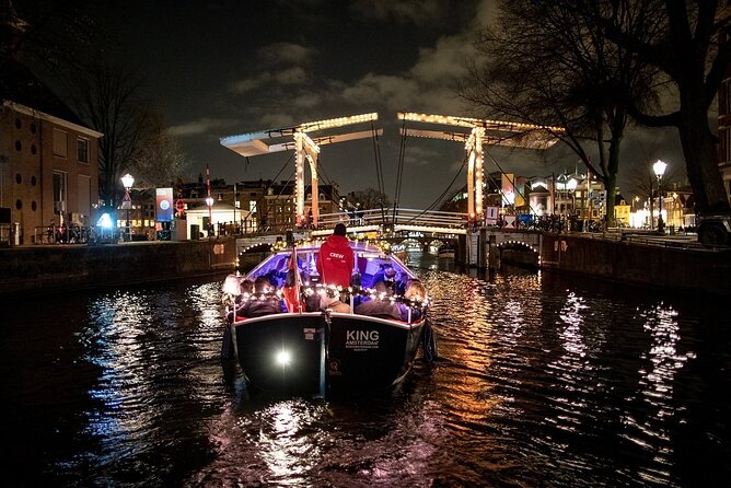 Amsterdam Canal Cruise With Live Guide and Unlimited Drinks - Best time to book: skipping crowds without giving up the cruise vibe