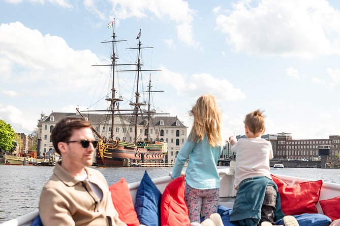 Amsterdam Canal Cruise with Live Guide - Central Station - Guide quality: this tour’s biggest strength is how it’s explained