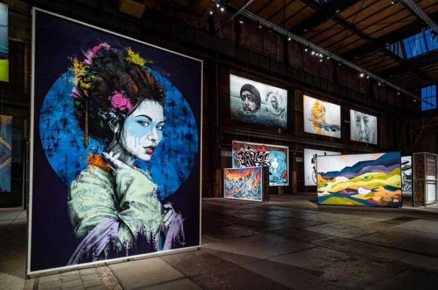 Amsterdam: City Canal Cruise & Straat Museum - Audio guide in 19 languages: how to use it well