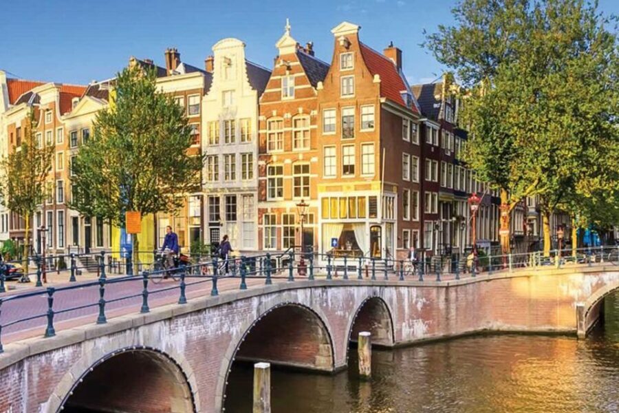 Amsterdam City Center Guided Walking Tour - 12 guests 2,5h - Key things I’d bank on before you go