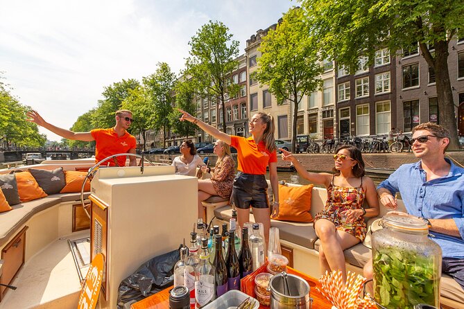 Amsterdam Classic Saloon Boat Canal Cruise with Live Guide - Stop-by-stop: what each canal moment is really showing you
