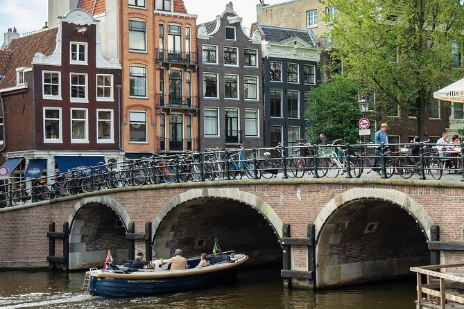 Amsterdam: Cultural Highlights in English/German/Italian - Key things to know before you go