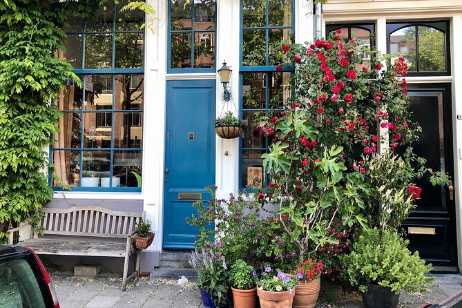 Amsterdam: Cultural Highlights in English/German/Italian - Spui and the Begijnhof: finding the hidden church feel