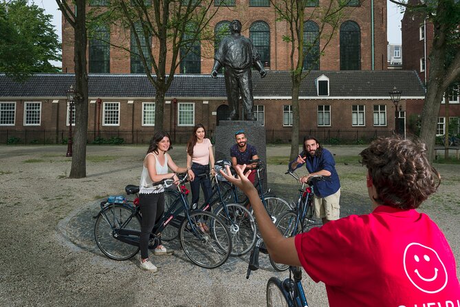 Amsterdam: E-Bike Sightseeing Tour - Finding A-Bike Rental & Tours near Central without stress