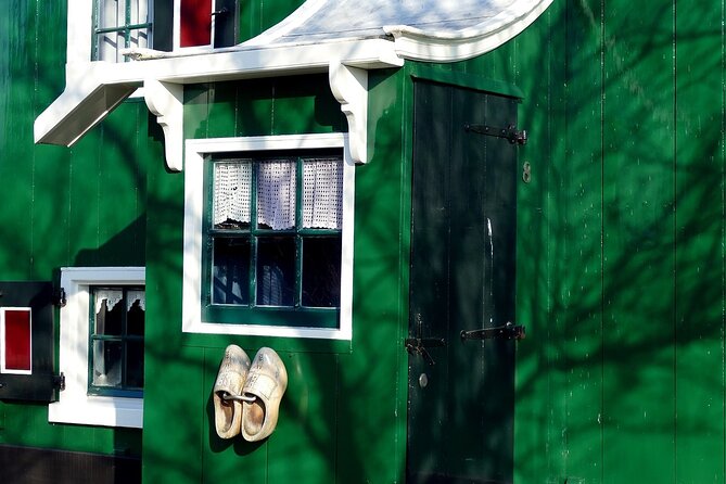 Amsterdam E Bike Tour to the Windmills of Zaanse Schans - After Zaanse Schans: Zaandam waterworks and the Innhotel moment