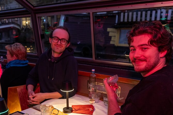 Amsterdam Evening Cocktail Cruise with snacks - Cocktails and Snacks: What You’re Actually Getting for the Money