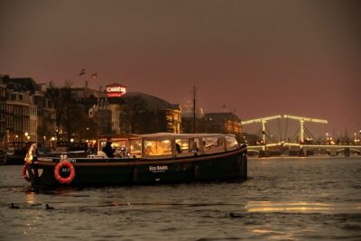 Amsterdam Evening (Sunset) Canal Cruise with optional drinks - The 1-Hour Glide Through the UNESCO Canal Ring (Grachtengordel)