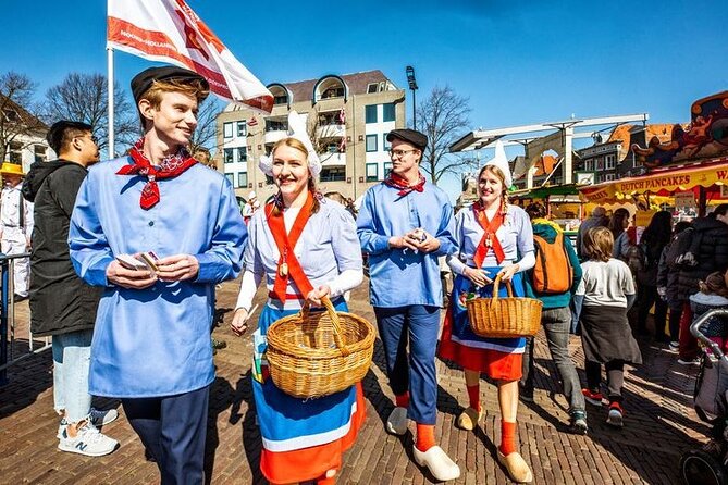 Amsterdam: Experience Edam, a Cheese Tasting, and a Windmill - Edam Cheese Village: What You Get in One Hour