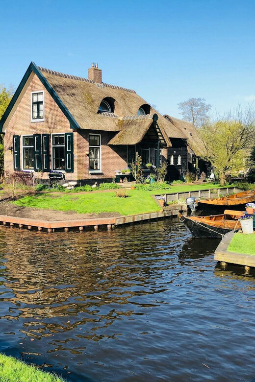 Amsterdam: Explore Giethoorn in a Private Tour with Driver - Price and value: what $736 really means