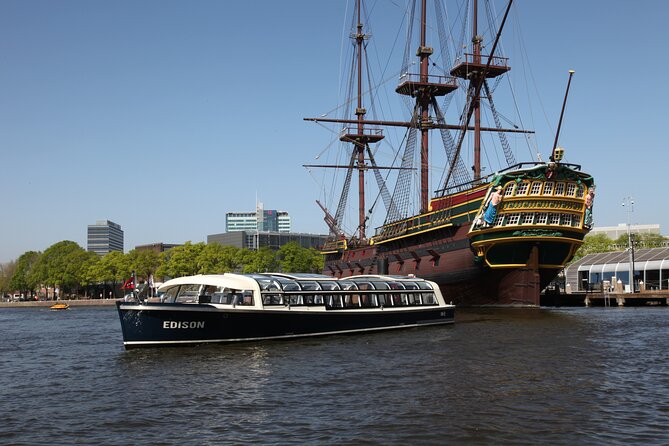 Amsterdam Family-Friendly Canal Cruise with Snackbox Option - Snackbox option and the kids cruise kit: small add-ons that help