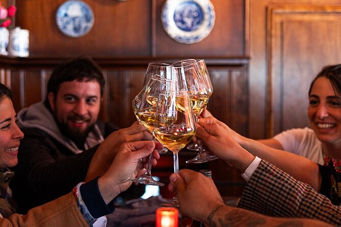 Amsterdam Food Tour: +10 Tastes, Culture and Canals with Sherpa - Small-Group Energy and the Guide Factor (Maddie, Anna, Geeny, Ginevra)