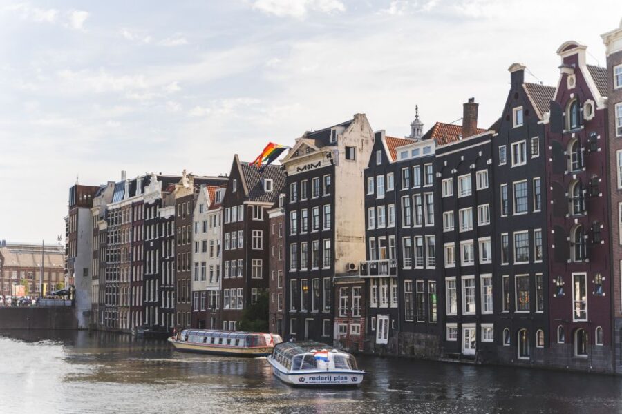 Amsterdam full day tour: Walking, Biking & Cruising - Lunch Break: Your 1.5 Hours to Eat Like You Want